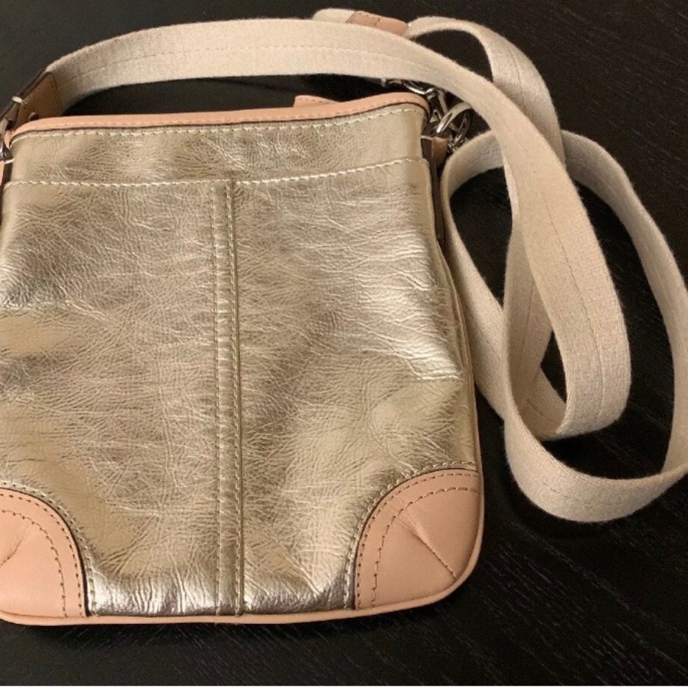 COACH Gold Metallic Crossbody Swingpack Purse - Picture 5 of 5